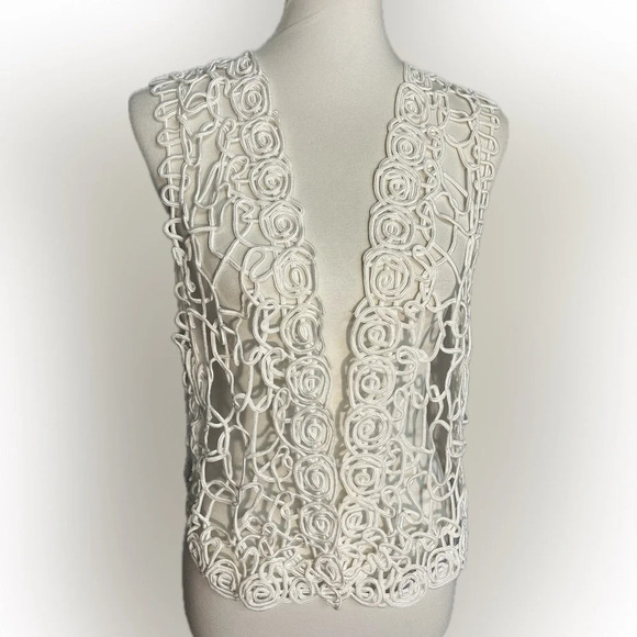 Vintage Ravel White Vest, Unique Piping Design, Boho Layering Unique - Size L - Picture 1 of 6